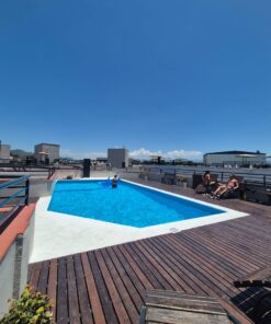 TEMPORARIO / DEPARTAMENTO CON PILETA CENTRICO