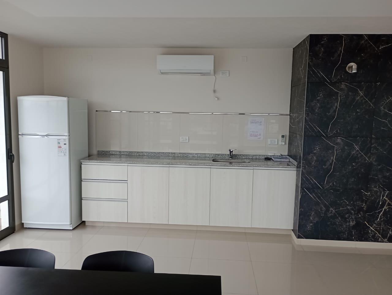 WhatsApp Image 2025-02-18 at 14.40.29