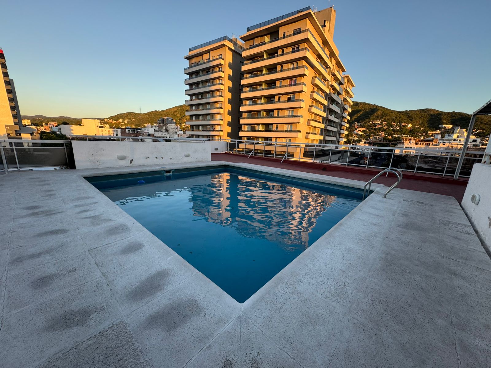 WhatsApp Image 2025-02-20 at 10.49.06 (1)