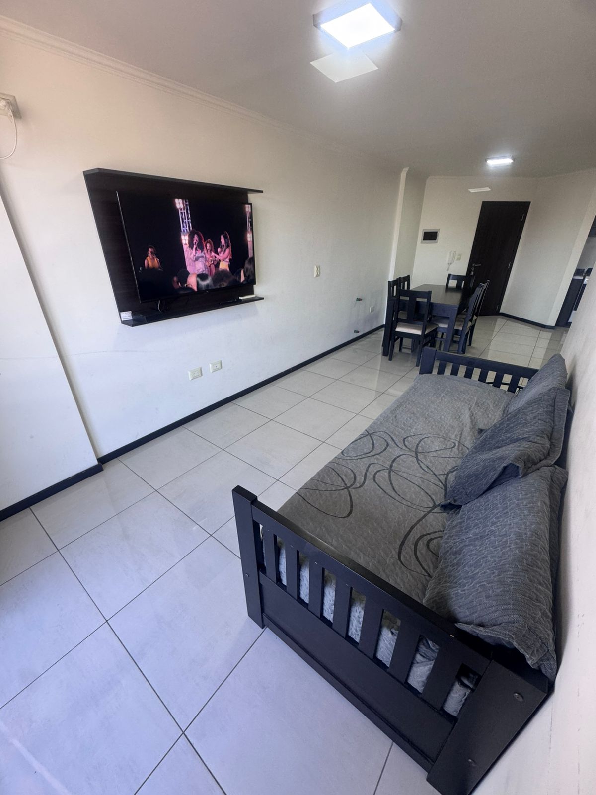 WhatsApp Image 2025-09-10 at 10.53.15 (1)