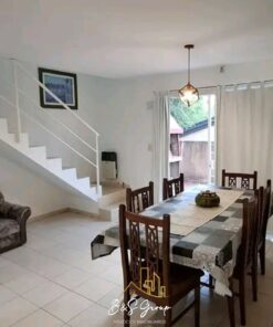 ALQUILER ANUAL – DUPLEX- 2 DORM. AMOBLADO CON COCHERA
